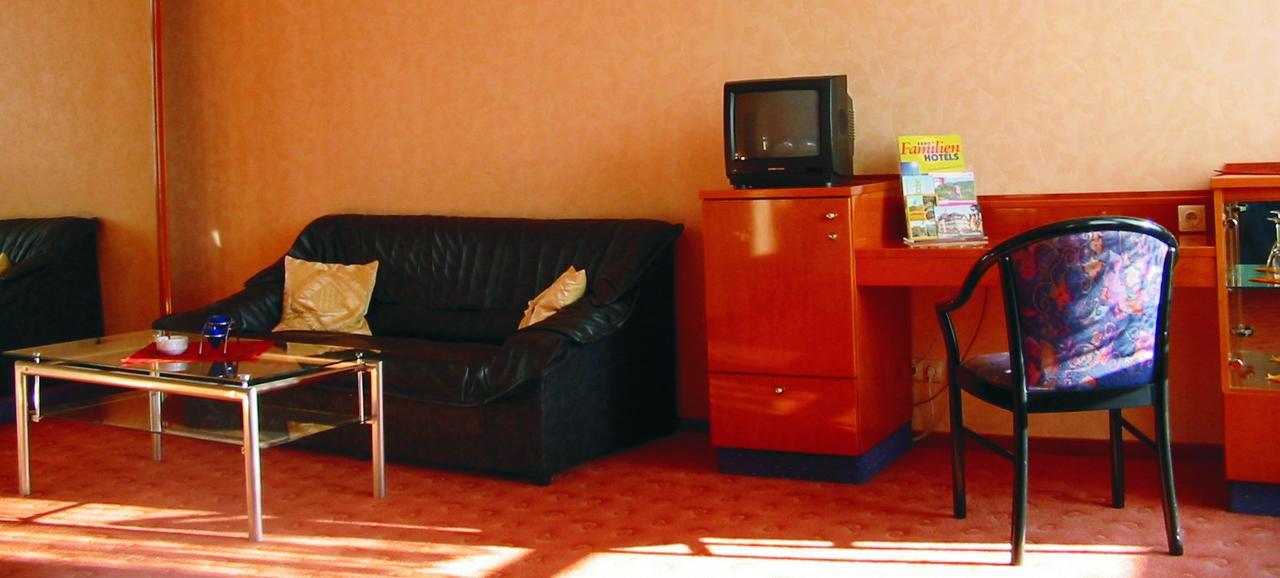 Hotel Weisser Hirsch Schwarzburg 외부 사진